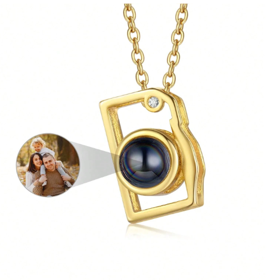 Collar con foto personalizada en forma de cámara